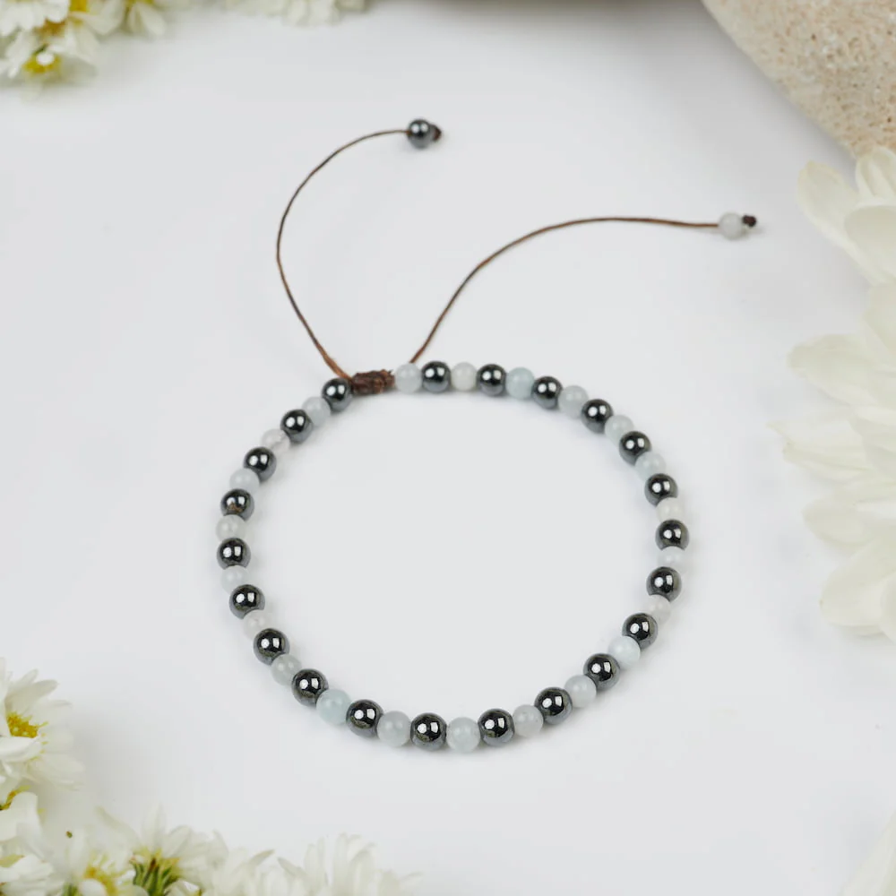 Bracelet Hématite et Pierre de Lune : Paix et Harmonie - Image 4